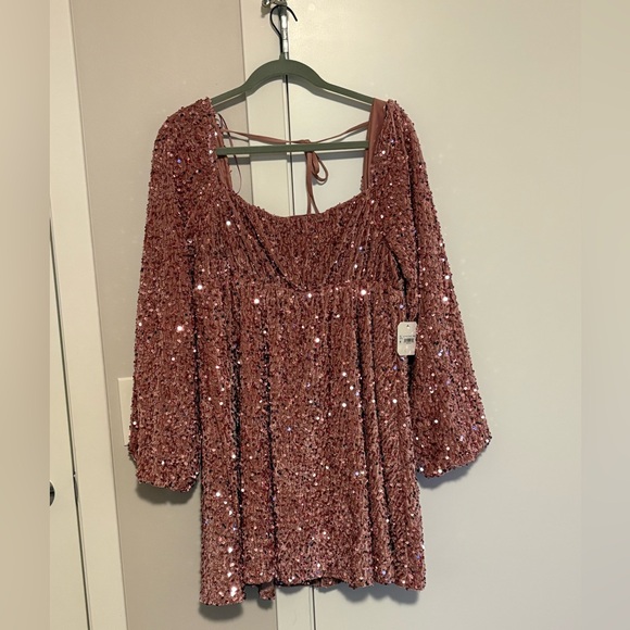 Altar’d State Sequin Babydoll Dress Size XL - Picture 3 of 4